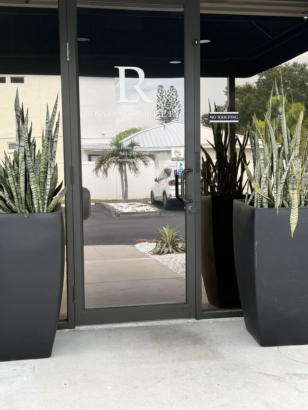 Front entrance of the building on South Tamiami Trail, Sarasota.